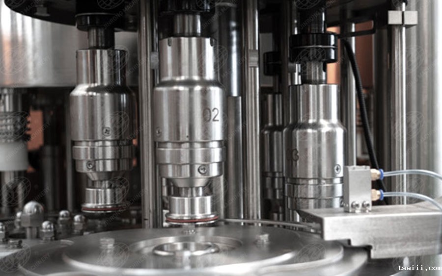 碳酸含气饮料灌装机旋盖 碳酸含气饮料灌装机旋盖