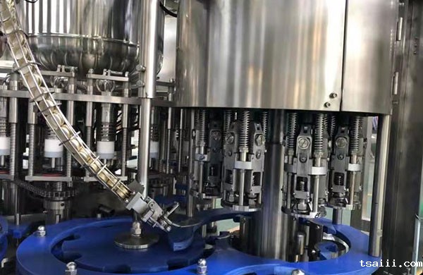 玻璃瓶果汁灌装机旋盖部分