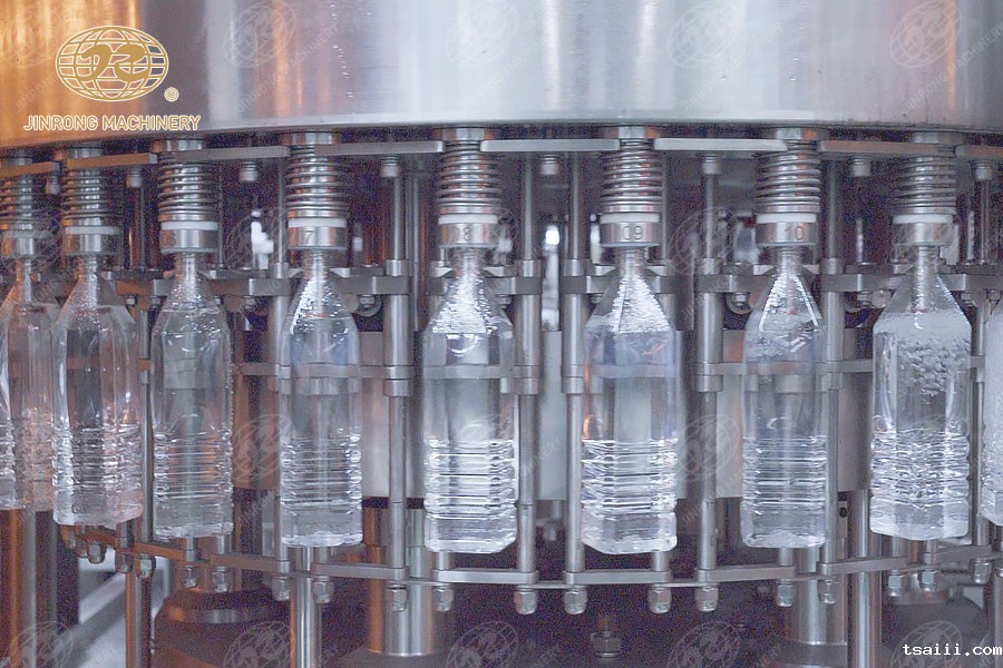 果汁茶饮料灌装机灌装部分