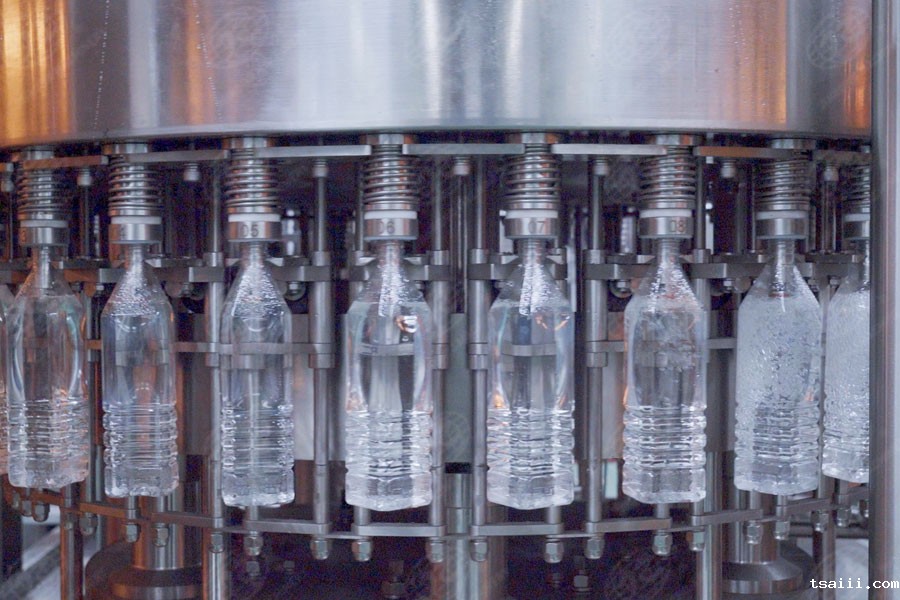 果蔬饮料灌装机